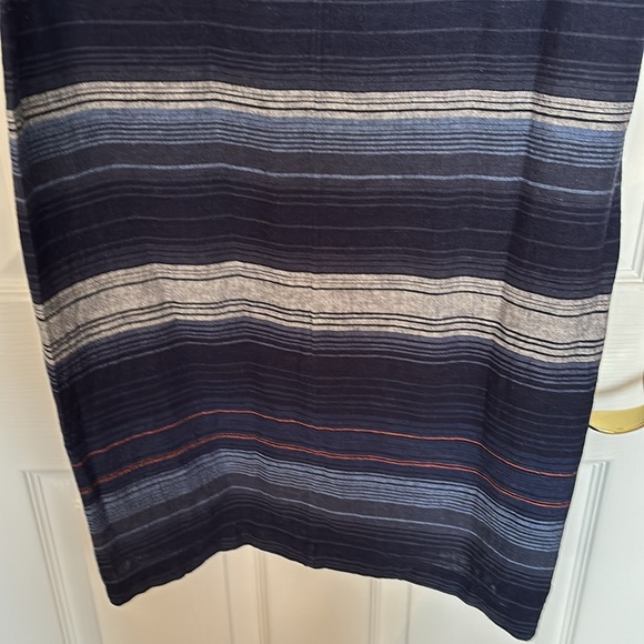 3 for $10 Old Navy Linen and rayon Casual Dress Woman’s Small - Picture 9 of 13